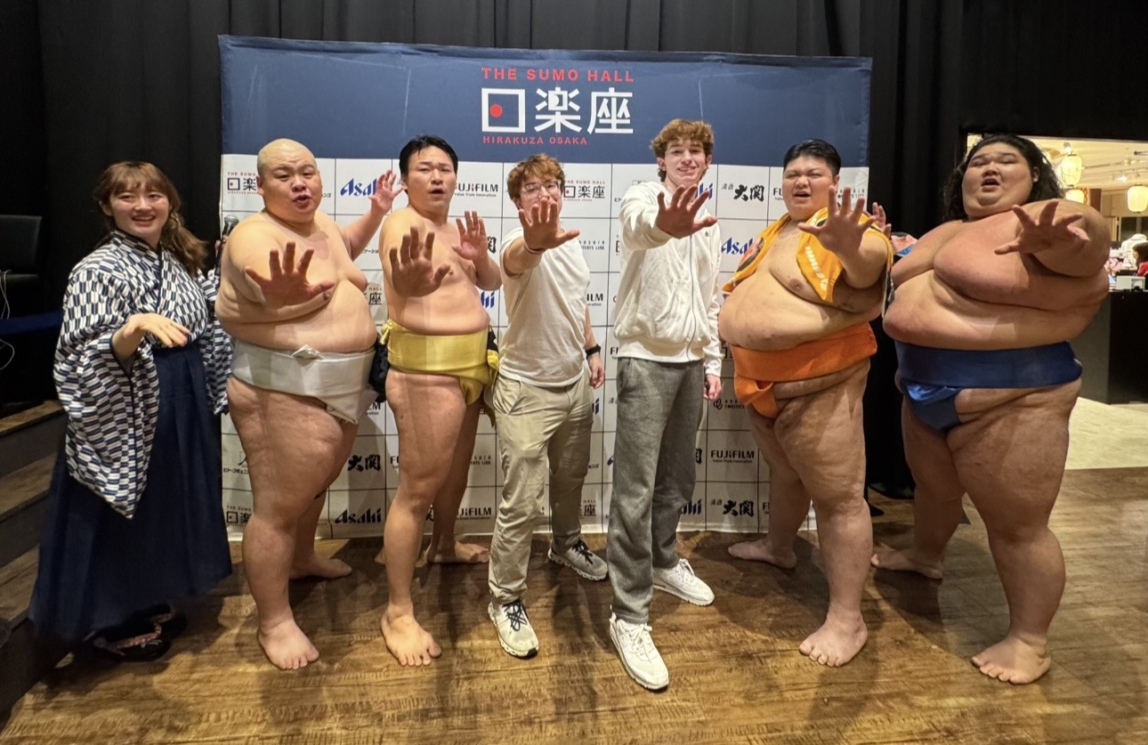 Family with sumo wrestlers
