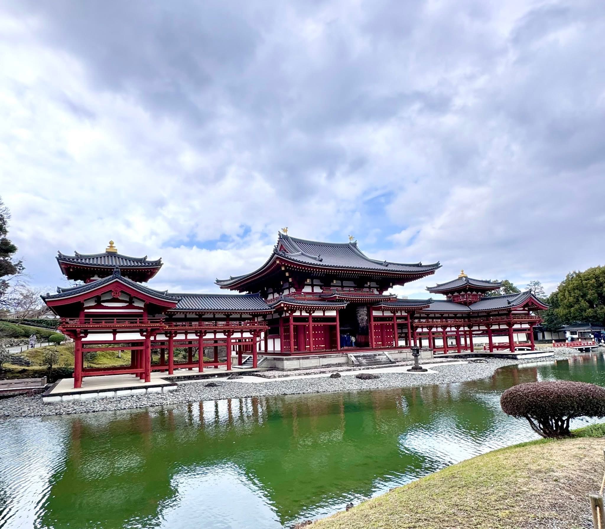 Byodo-in Temple Uji temple grounds